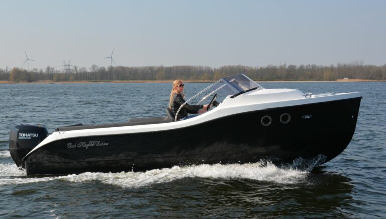 Ecoboats-Oud-huijzer-630-cabine-33120-arcachon